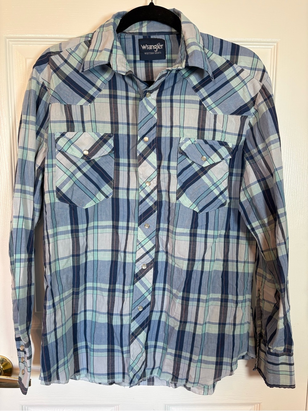 Wrangler Western Men’s Blue  Plaid Pearl Snap Button-Down Shirt